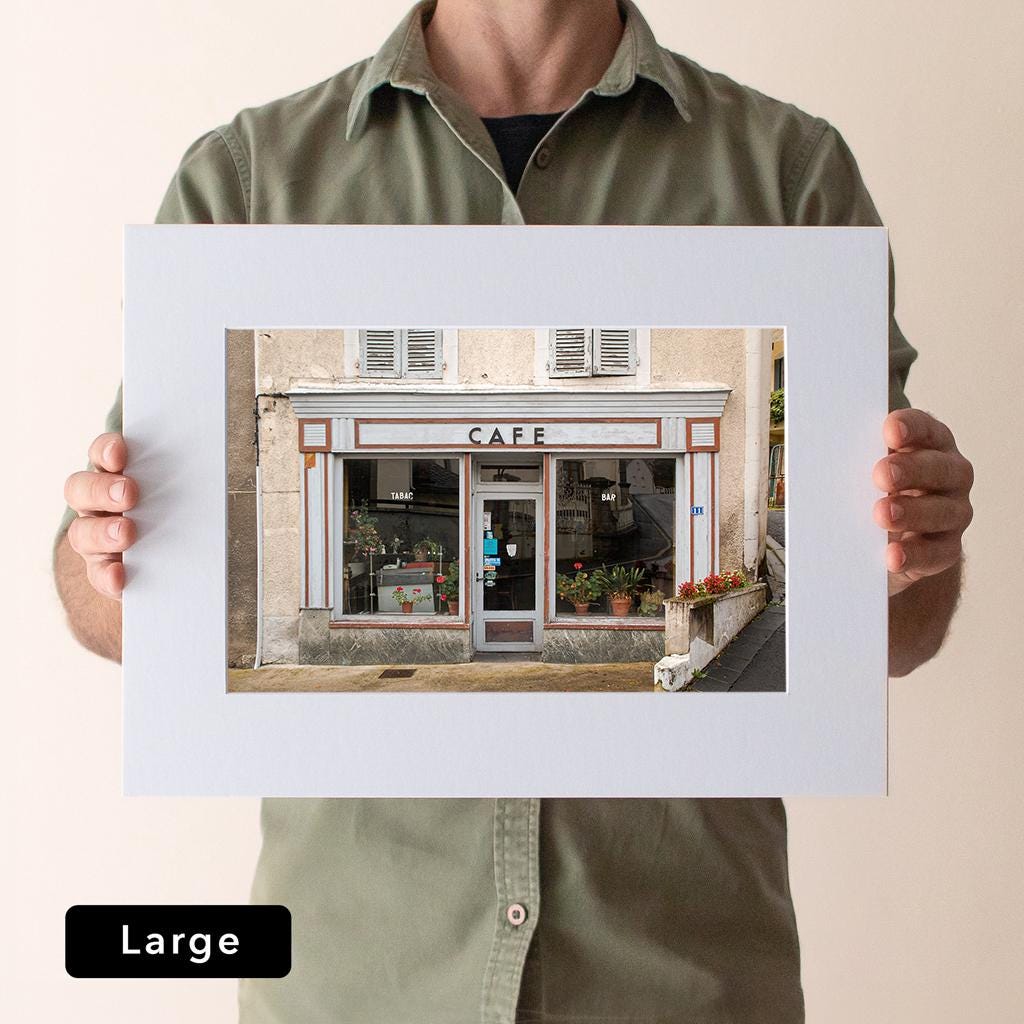 cafe — Large room