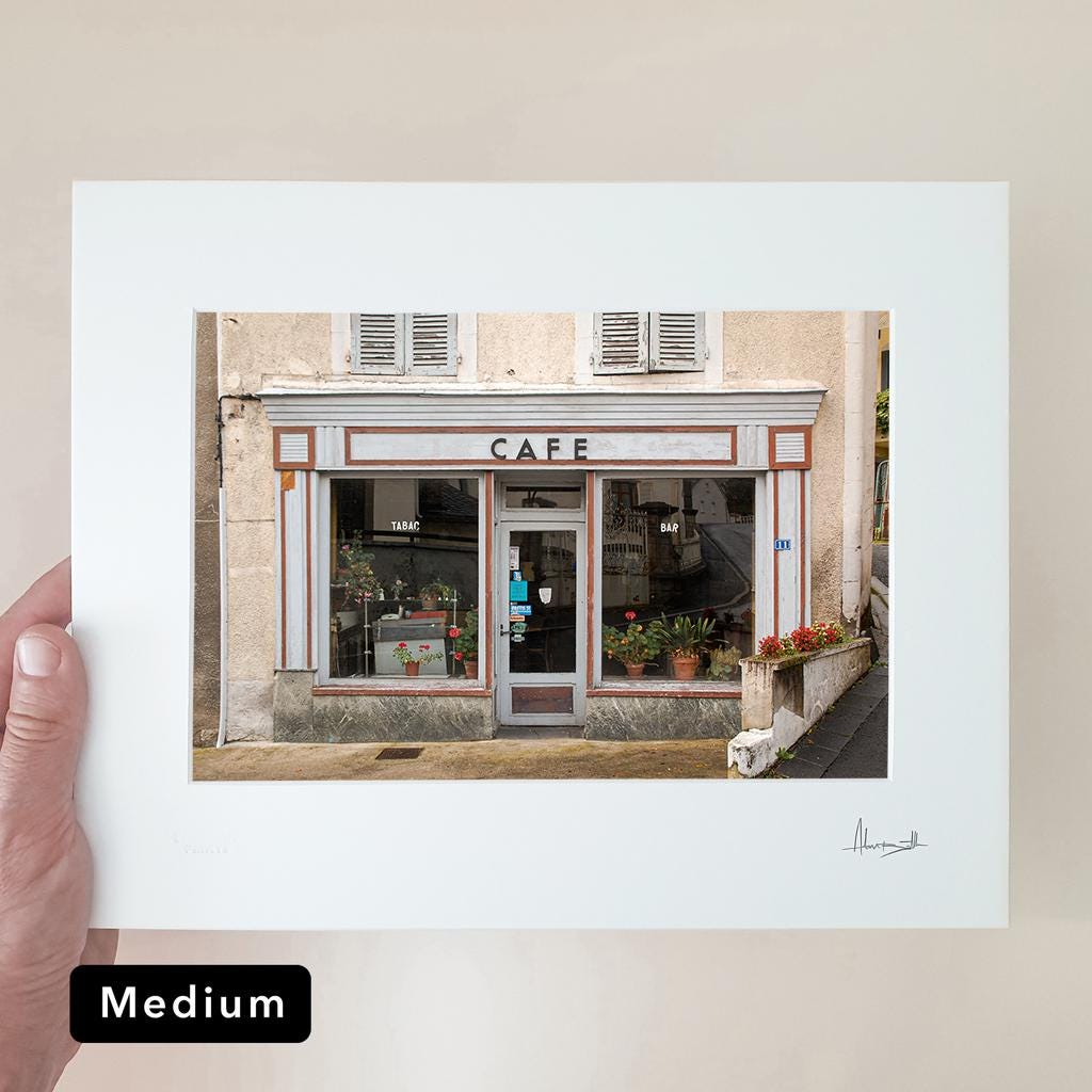 cafe — Medium room