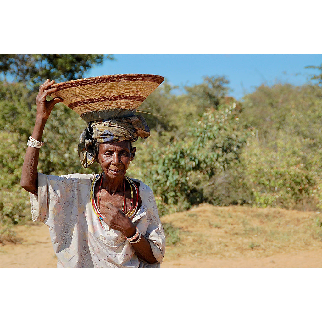 Angolan Lady | Angola