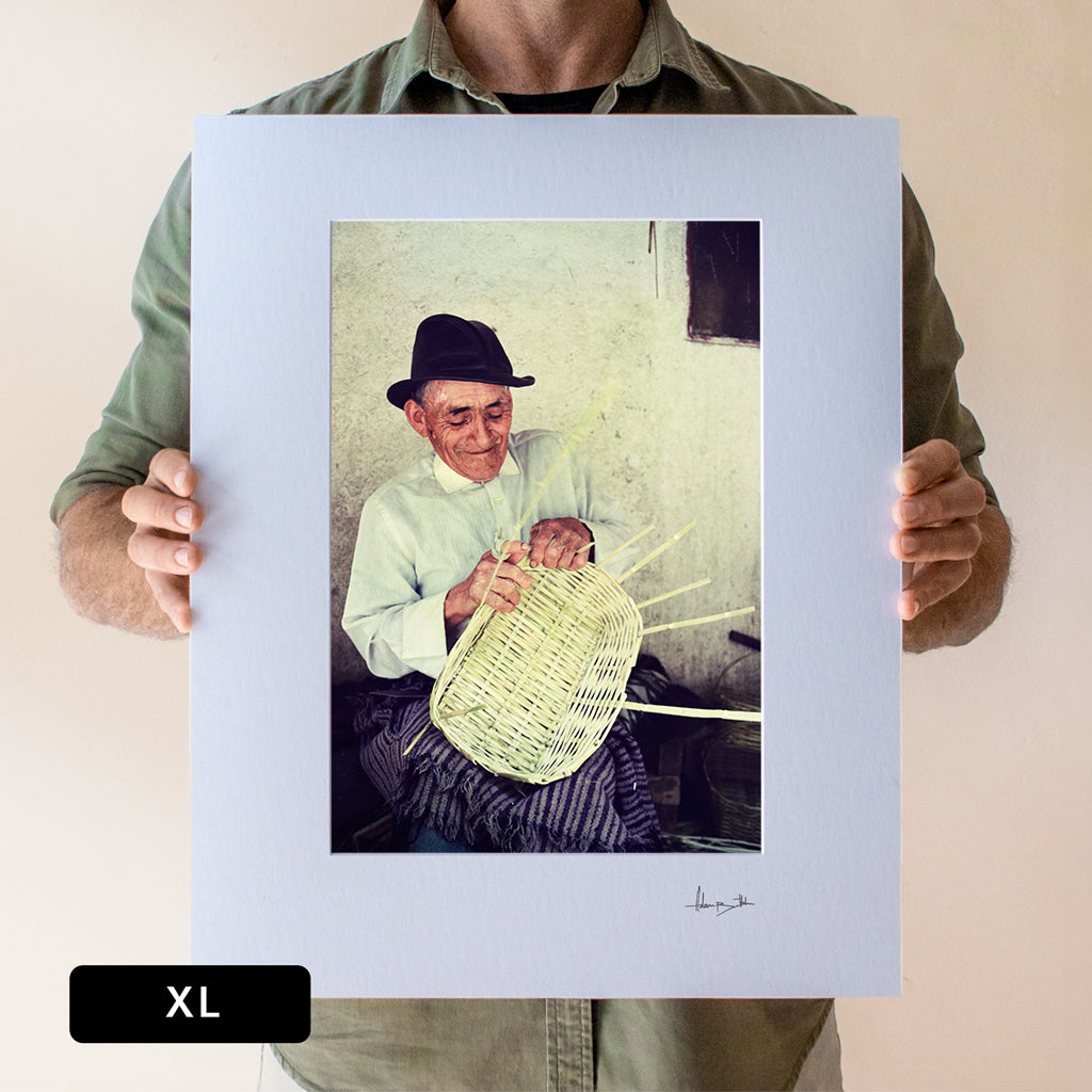 NP044 HANDS-XL